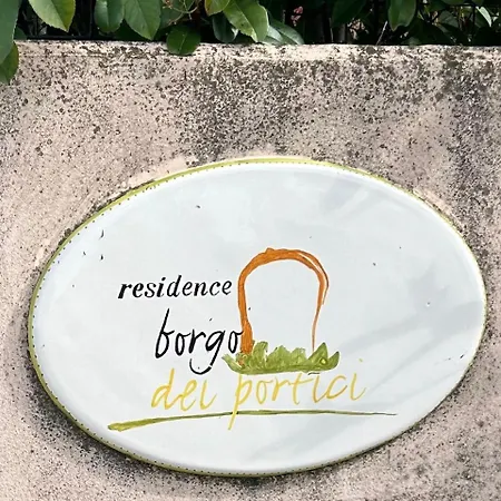 Borgo Dei Portici “da Marta” *